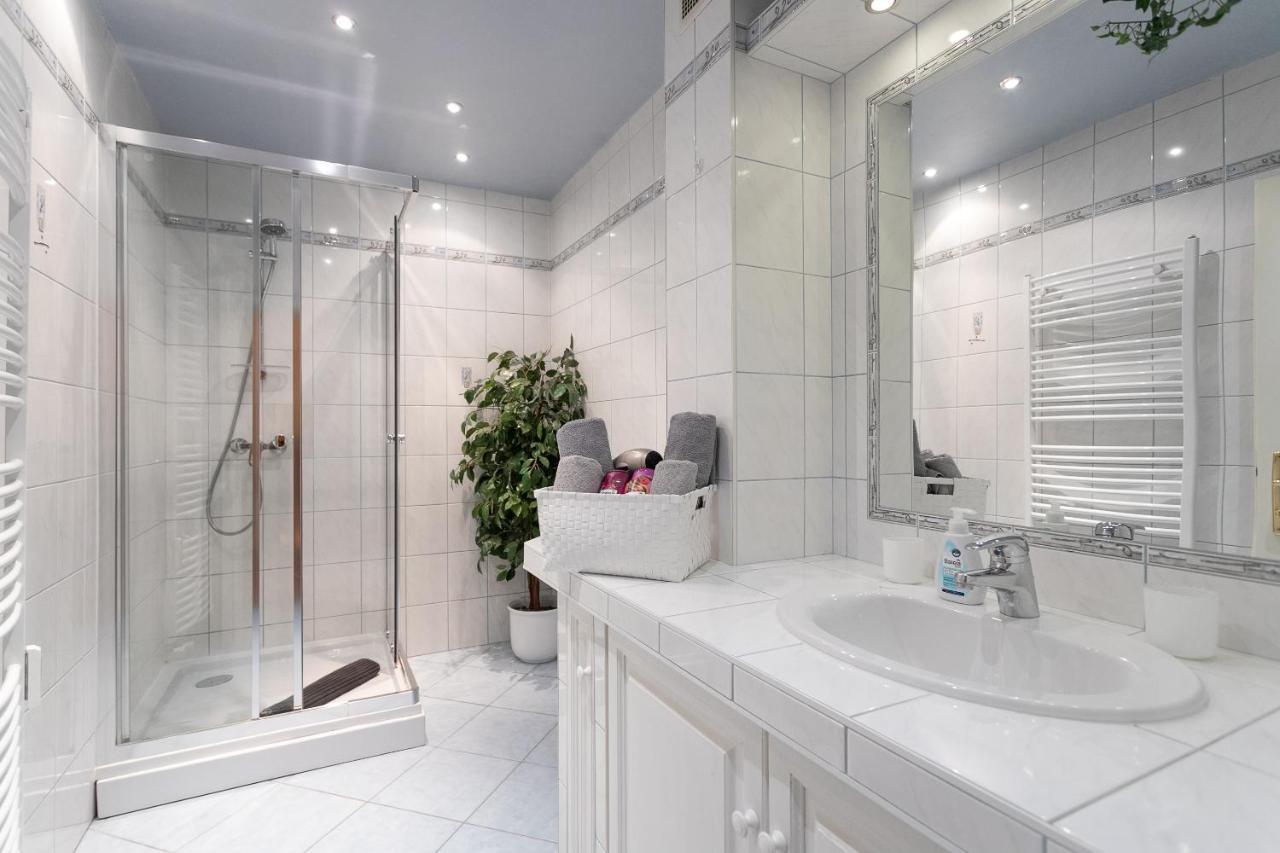 Zentrales Apartment In U-Bahn Naehe & Hauptbahnhof Wien Eksteriør billede